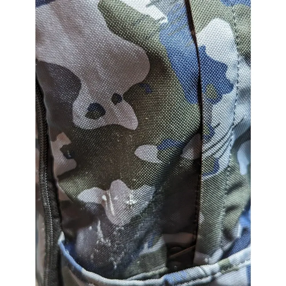 Nike Camo Backpack With Comfort Straps - Picture 4 of 9